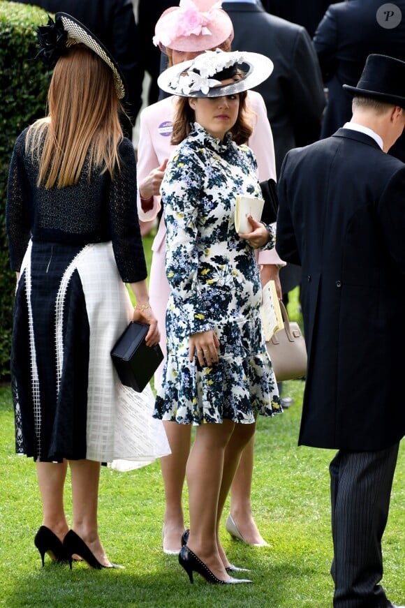 La princesse Eugenie d'York en robe Erdem au Royal Ascot le 21 juin 2018.