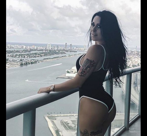 Shanna Kress à Miami - Instagram, 30 juin 2018