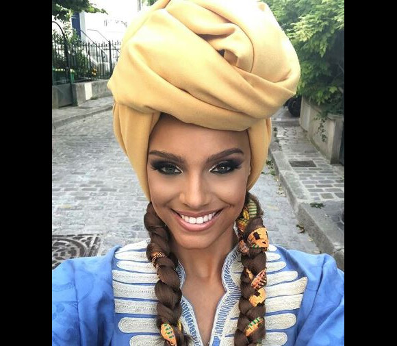Alicia Aylies (Miss France 2017) lors d'un shooting photo - Instagram, juillet 2018