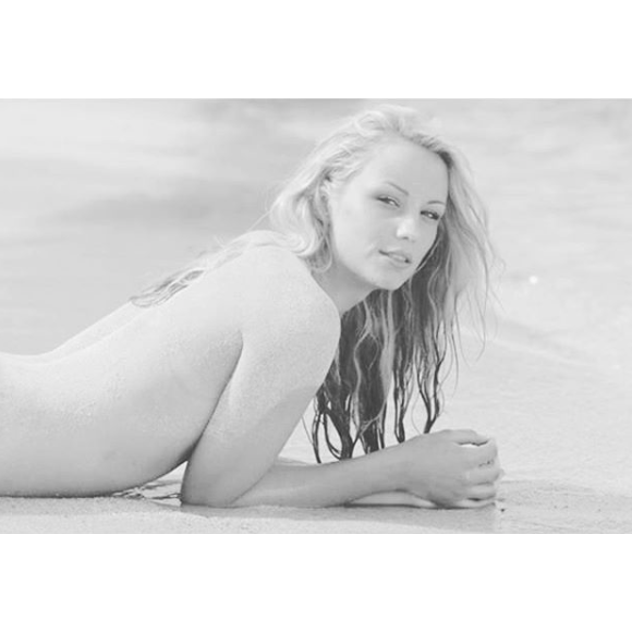 Elodie Gossuin dévoile une archive sexy le 1er août 2018.