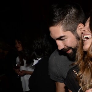 Nikola Karabatic et sa compagne Géraldine Pillet - Les champions du monde de handball fêtent leur victoire au VIP Room à Paris le 2 février 2015.