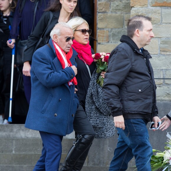 Michel Fugain et sa femme Sanda - Obsèques de Maurane en l'église Notre-Dame des Grâces à Woluwe-Saint-Pierre en Belgique le 17 mai 2018.