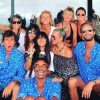 Jade et Laeticia Hallyday entourées des amis de la famille à Saint-Barthélemy, dont Yannick Noah, Isabelle Camus, Marie Poniatowski, Pierre Rambaldi et Pierre Imbert. 4 août 2018.