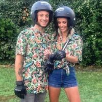Alexandra Rosenfeld et Hugo Clément complices et accordés pour une virée en moto