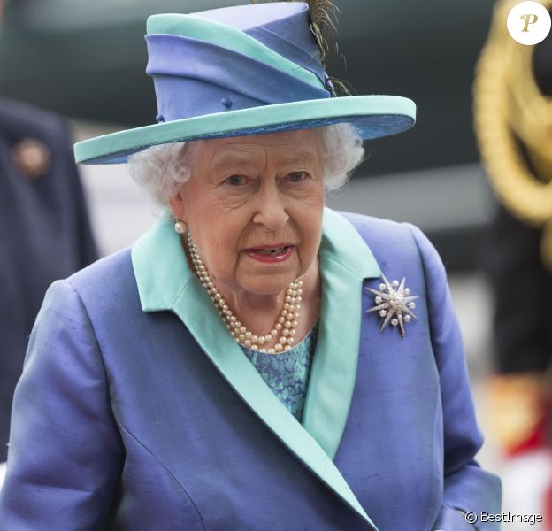 Elizabeth Ii Mort Tragique En Plein Londres D Un De Ses Fideles Medecins Purepeople