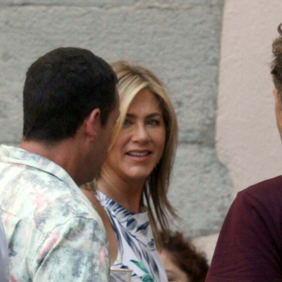 Exclusif - Jennifer Aniston sur le tournage du film 'Murder Mystery' au lac de Côme en Italie, le 30 juillet 2018.