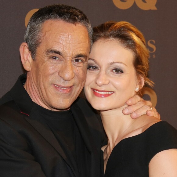 Thierry Ardisson et sa femme Audrey Crespo-Mara - Photocall de la cérémonie des "GQ 2015, Les Hommes de l'Année" au Shangri-La Hotel à Paris, le 25 janvier 2016. © Denis Guignebourg/Bestimage