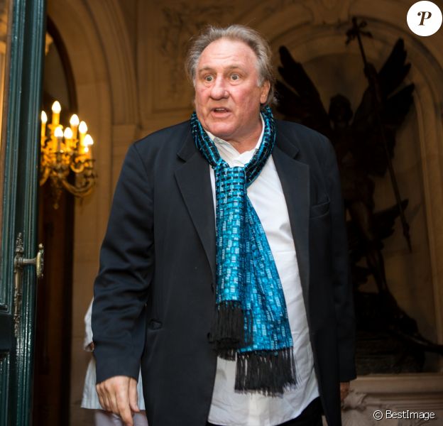 Gérard Depardieu explose de colère face à une journaliste de RTL qui lui posait des questions trop privées, lors d'une cérémonie à l'hôtel de Ville de Bruxelles, honorant sa carrière cinématographique. Belgique, Bruxelles, 25 juin 2018.
