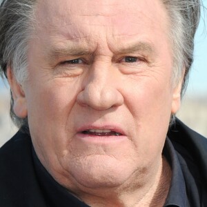 Gérard Depardieu durant le photocall organisé pour la présentation de la saison 2 de la série "Marseille" pour Netflix au Sofitel du Vieux Port à Marseille, le 18 février 2018. 8 nouveaux épisodes qui seront diffusés à partir du 23 février. © Bruno Bebert / Bestimage