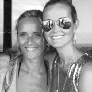 Laeticia Hallyday avec son amie Marie Poniatowski sur Instagram le 18 mars 2016.