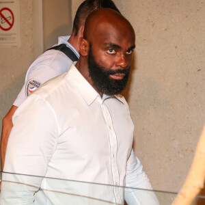 Kaaris de son vrai nom Okou Armand Gnakouri - Les rappeurs Kaaris et Booba, ainsi que neuf autres prévenus, ont été jugés ce jeudi devant le tribunal correctionnel de Créteil pour violences aggravées et vols en réunion après leur bagarre à Orly le 1er août dernier le 6 septembre 2018.