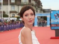 Sara Giraudeau, ex-phobique, veut "adoucir le quotidien de ses filles"