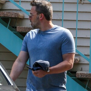 Exclusif - Ben Affleck est allé se faire couper les cheveux dans un salon de coiffure à Malibu, avant de retourner en cure de désintox. Le 8 septembre 2018