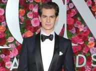 Andrew Garfield : Baisers et câlins torrides avec une mystérieuse inconnue...