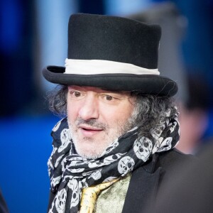 Rachid Taha - Emmanuel Macron, le candidat du mouvement ''En Marche !'' à l'élection présidentielle en meeting pour le second tour de l'élection présidentielle 2017 dans le "Paris Event Center" de la Villette dans le nord de Paris, France, le 1er Mai 2017. © Cyril Moreau/Bestimage