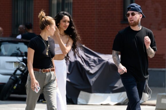 Exclusif - Mac Miller se balade avec des amies à New York, le 15 août 2018.