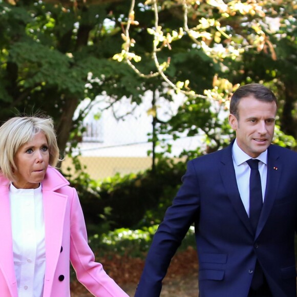 Le président de la République française Emmanuel Macron et sa femme la Première Dame Brigitte Macron (Trogneux) - Le président de la République française et sa femme la Première Dame visitent la villa Viardot à l'occasion des Journées Européennes du Patrimoine à Bougival, France, le 15 septembre 2018. © Stéphane Lemouton/Bestimage