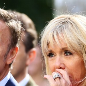 Le président de la République française Emmanuel Macron et sa femme la Première Dame Brigitte Macron (Trogneux) visitent la villa Viardot à l'occasion des Journées Européennes du Patrimoine à Bougival, France, le 15 septembre 2018. © Stéphane Lemouton/Bestimage