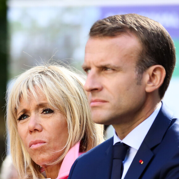 Le président de la République française Emmanuel Macron et sa femme la Première Dame Brigitte Macron (Trogneux) visitent la villa Viardot à l'occasion des Journées Européennes du Patrimoine à Bougival, France, le 15 septembre 2018. © Stéphane Lemouton/Bestimage
