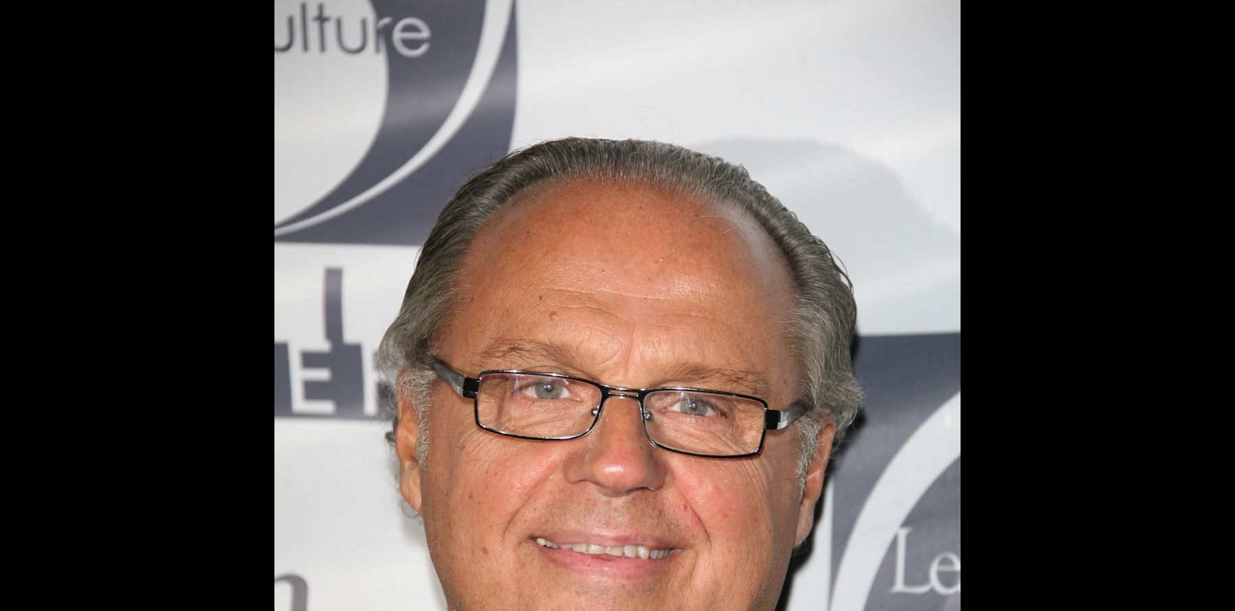 Gérard Louvin de retour sur TF1 ? Mais oui... chic alors ! (réactualisé) - Purepeople