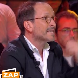 Extrait de l'émission "Touche pas à mon poste" du mardi 18 septembre 2018 avec Stéphane Simon en invité (coproducteur des "Terriens du dimanche") - C8