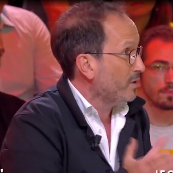 Extrait de l'émission "Touche pas à mon poste" du mardi 18 septembre 2018 avec Stéphane Simon en invité (coproducteur des "Terriens du dimanche") - C8
