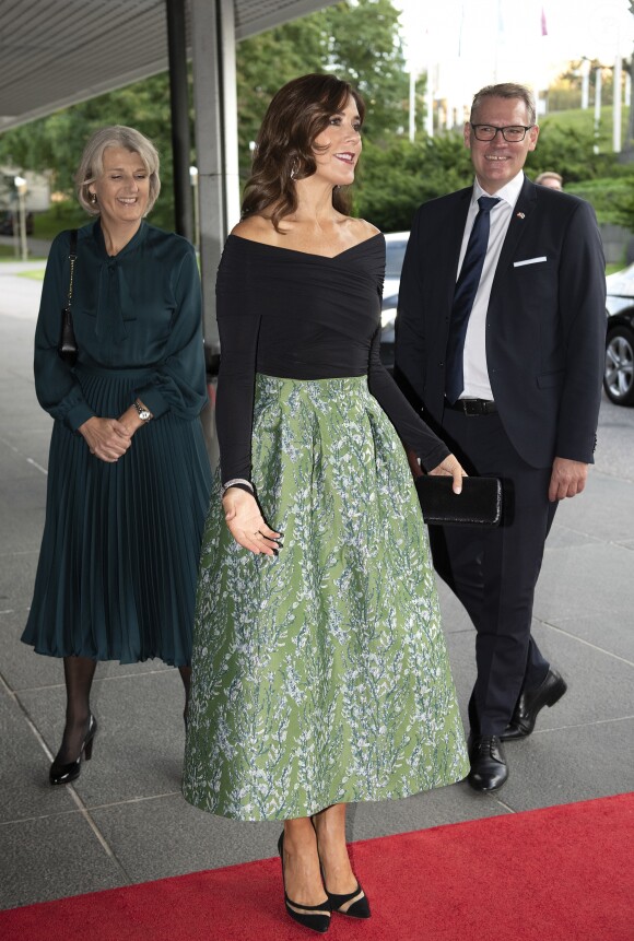 La princesse Mary de Danemark lors du dîner officiel célébrant les 100 ans des relations diplomatiques entre la Finlande et le Danemark au "Finlandia Hall" à Helsinki le 13 septembre 2018.