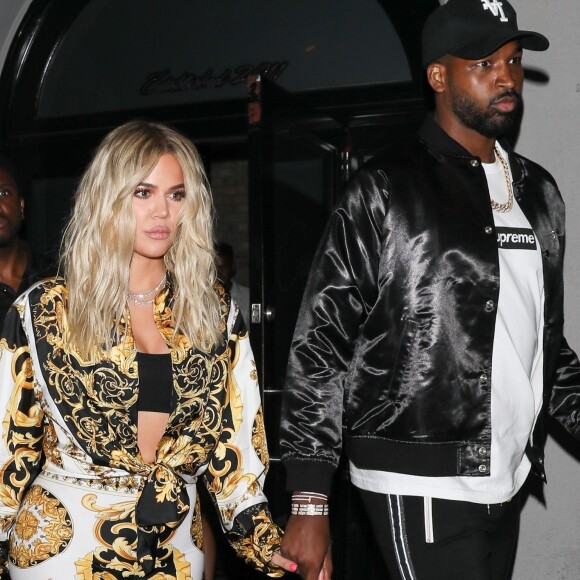 Khloe Kardashian et son compagnon Tristan Thompson quittent le restaurant Craig à West Hollywood le 17 août 2018.