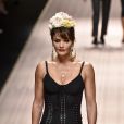 Helena Christensen lors du défilé Dolce &amp; Gabbana pour la collection Prêt-à-Porter Printemps/Eté 2019 lors de la Fashion Week de Milan, Italie, le 23 septembre 2018.