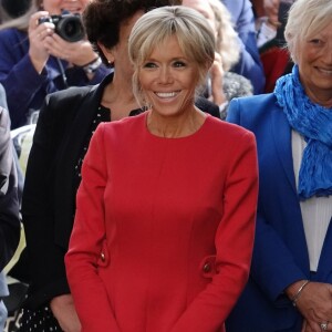 La première dame Brigitte Macron, Frédérique Vidal, ministre de l'Enseignement supérieur, de la Recherche et de l'Innovation - La reine Sonja de Norvège , la première Dame Brigitte Macron au centenaire de la Section Norvégienne du Lycée Pierre Corneille à Rouen le 24 septembre 2018. Au programme : Signatures d'accords-cadres de coopération dans le domaine de l'éducation, de l'enseignement supérieur, de la recherche scientifique, de l'innovation, de l'industrie et de la culture; dévoilement de la statue offerte par la Norvège par Sa Majesté la Reine en présence de l'artiste, Espen Dietrichson; signature du Livre d'Or en présence des autorités et des élus. © Francis Petit / Bestimage