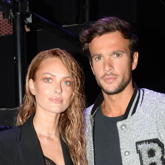 Caroline Receveur et son compagnon Hugo Philip - People lors du "Etam Live Show 2018" aux Beaux-Arts à Paris, le 25 septembre 2018. © Veeren/Moreau/Bestimage