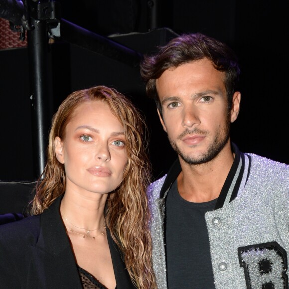 Caroline Receveur et son compagnon Hugo Philip - People lors du "Etam Live Show 2018" aux Beaux-Arts à Paris, le 25 septembre 2018. © Veeren/Moreau/Bestimage