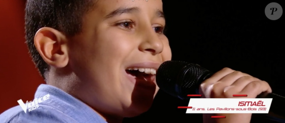 Ismaël dans "The Voice Kids 5" sur TF1 le 12 octobre 2018.