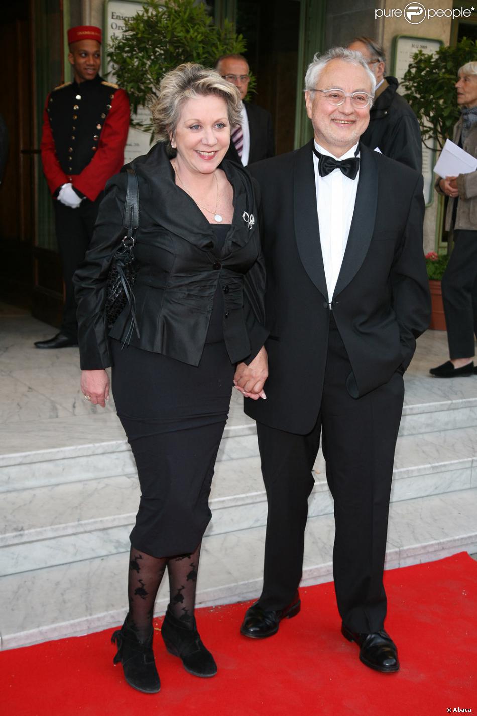 Francoise Laborde Et Son Jeune Mari Au 15e Festival Amnesty International Purepeople
