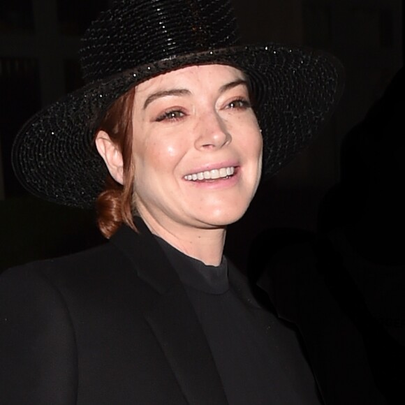 Lindsay Lohan arrive à l'hôtel La Reserve lors de la Fashion Week à Paris, le 27 septembre 2018