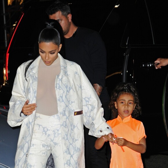 Kim Kardashian, Kourtney Kardashian et leurs filles North West et Penelope Disick ont dîné au restaurant Cipriani à New York, le 29 septembre 2018.