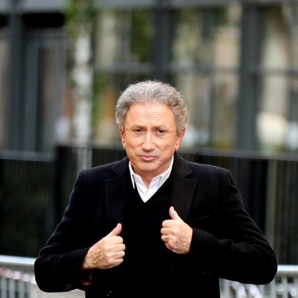 Exclusif - Michel Drucker - Obsèques de Charles Aznavour en la cathédrale arménienne Saint-Jean-Baptiste de Paris. Le 6 octobre 2018 © Jacovides-Moreau / Bestimage