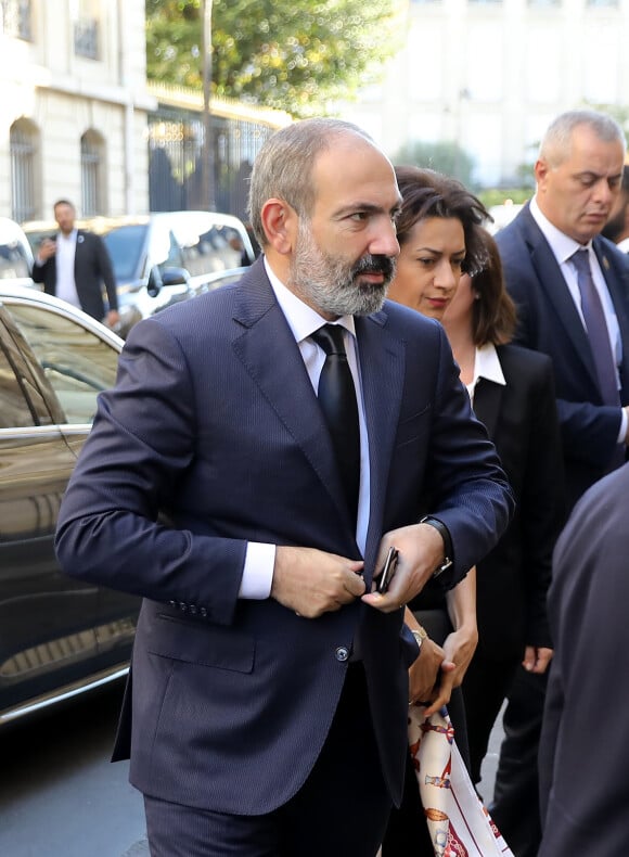 Exclusif - Le premier ministre d'Armenie Nikol Pashinyan - Obsèques de Charles Aznavour en la cathédrale arménienne Saint-Jean-Baptiste de Paris. Le 6 octobre 2018 © Jacovides-Moreau / Bestimage