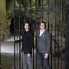 James et Oliver Phelps lors de la preview de la Forêt Interdite dans le Warner Bros. Studio Tour London - The Making of Harry Potter, près de Londres, le 8 mars 2017.