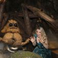 Evanna Lynch avec une réplique d'Aragog lors de la preview de la Forêt Interdite dans le Warner Bros. Studio Tour London - The Making of Harry Potter, près de Londres, le 8 mars 2017.