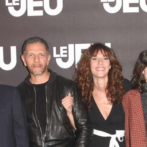 Vincent Elbaz, Suzanne Clément, Fred Cavayé, Roschdy Zem, Doria Tillier, Fleur Fitoussi, Stéphane De Groodt et Bérénice Bejo à l'avant-première du film "Le Jeu" au cinéma UGC Normandie à Paris, France, le 9 octobre 2018. © Coadic Guirec/Bestimage