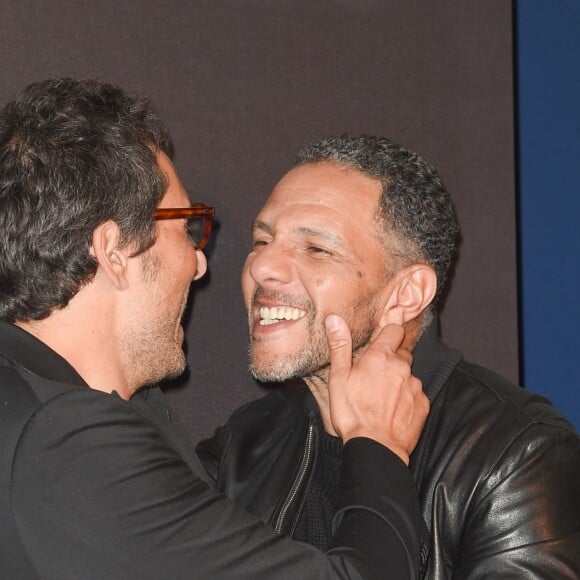 Vincent Elbaz et Roschdy Zem à l'avant-première du film "Le Jeu" au cinéma UGC Normandie à Paris, France, le 9 octobre 2018. © Coadic Guirec/Bestimage