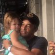 Yannick Noah avec sa petite-fille à New York le 10 octobre 2018.