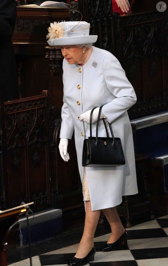 La reine Elisabeth II d'Angleterre - Cérémonie de mariage de la princesse Eugenie d'York et Jack Brooksbank en la chapelle Saint-George au château de Windsor, Royaume Uni le 12 octobre 2018.