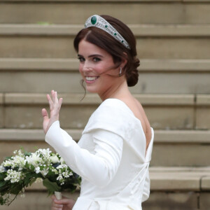 La princesse Eugenie d'York (robe Peter Pilotto) - Les invités arrivent à la chapelle St. George pour le mariage de la princesse Eugenie d'York et Jack Brooksbank au château de Windsor, Royaume Uni, le 12 octobre 2018.