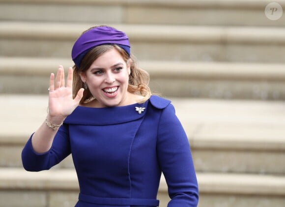 La princesse Beatrice d'York en Ralph & Russo - Les invités arrivent à la chapelle St. George pour le mariage de la princesse Eugenie d'York et Jack Brooksbank au château de Windsor, Royaume Uni, le 12 octobre 2018.