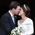 La princesse Eugenie d'York et son mari Jack Brooksbank - Sorties après la cérémonie de mariage de la princesse Eugenie d'York et Jack Brooksbank en la chapelle Saint-George au château de Windsor, Royaume Uni, le 12 octobre 2018.