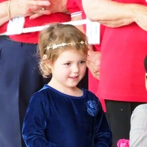 Le prince Harry, duc de Sussex et sa femme Meghan Markle, duchesse de Sussex (enceinte) visitent le "Royal Flying Doctor Service Visitor Education" à Dubbo en Australie lors de leur première tournée officielle, le 17 octobre 2018.