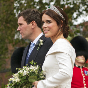 La princesse Eugenie d'York et son mari Jack Brooksbank - Sorties après la cérémonie de mariage de la princesse Eugenie d'York et Jack Brooksbank en la chapelle Saint-George au château de Windsor le 12 octobre 2018.