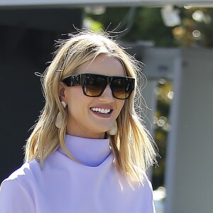 Rosie Huntington-Whiteley sur le plateau de l'émission Extra! à Los Angeles. Le 16 octobre 2018.